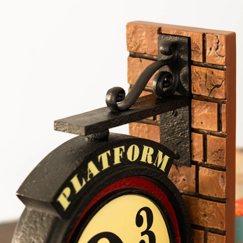 Harry Potter Bookends Platform 9 3/4 - Inspire Newquay