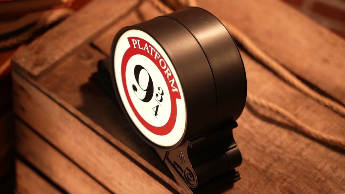 HARRY POTTER - Lamp - Platform 9 3/4 - Inspire Newquay