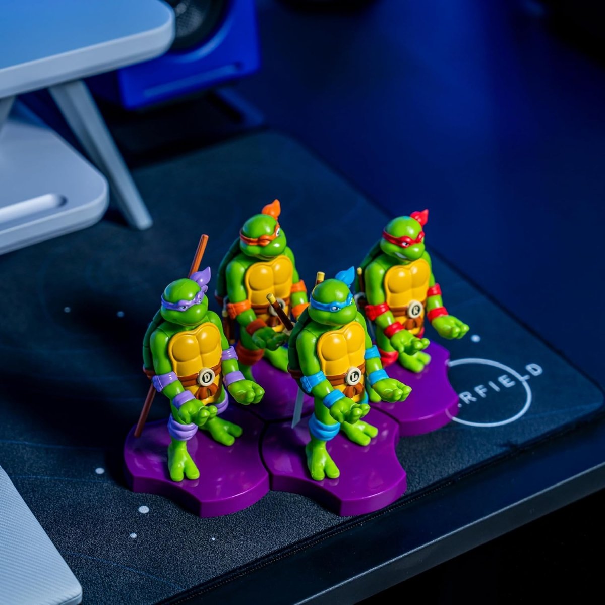 Holdems TMNT Donatello Mini Cable Guys Phone Stand - Inspire Newquay