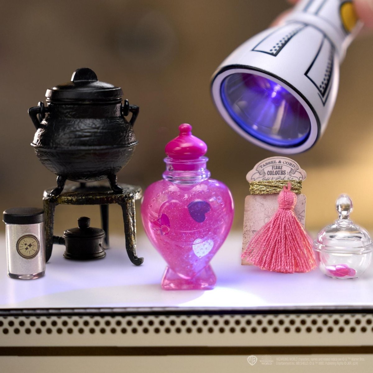 MGA's Miniverse - Make It Mini Potions Harry Potter (1 RANDOM Supplied) - Inspire Newquay