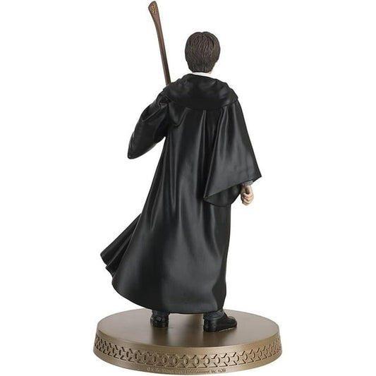 Harry Potter 1:6 Mega Statue | Harry Potter with Wand and Broomstick - Inspire Newquay